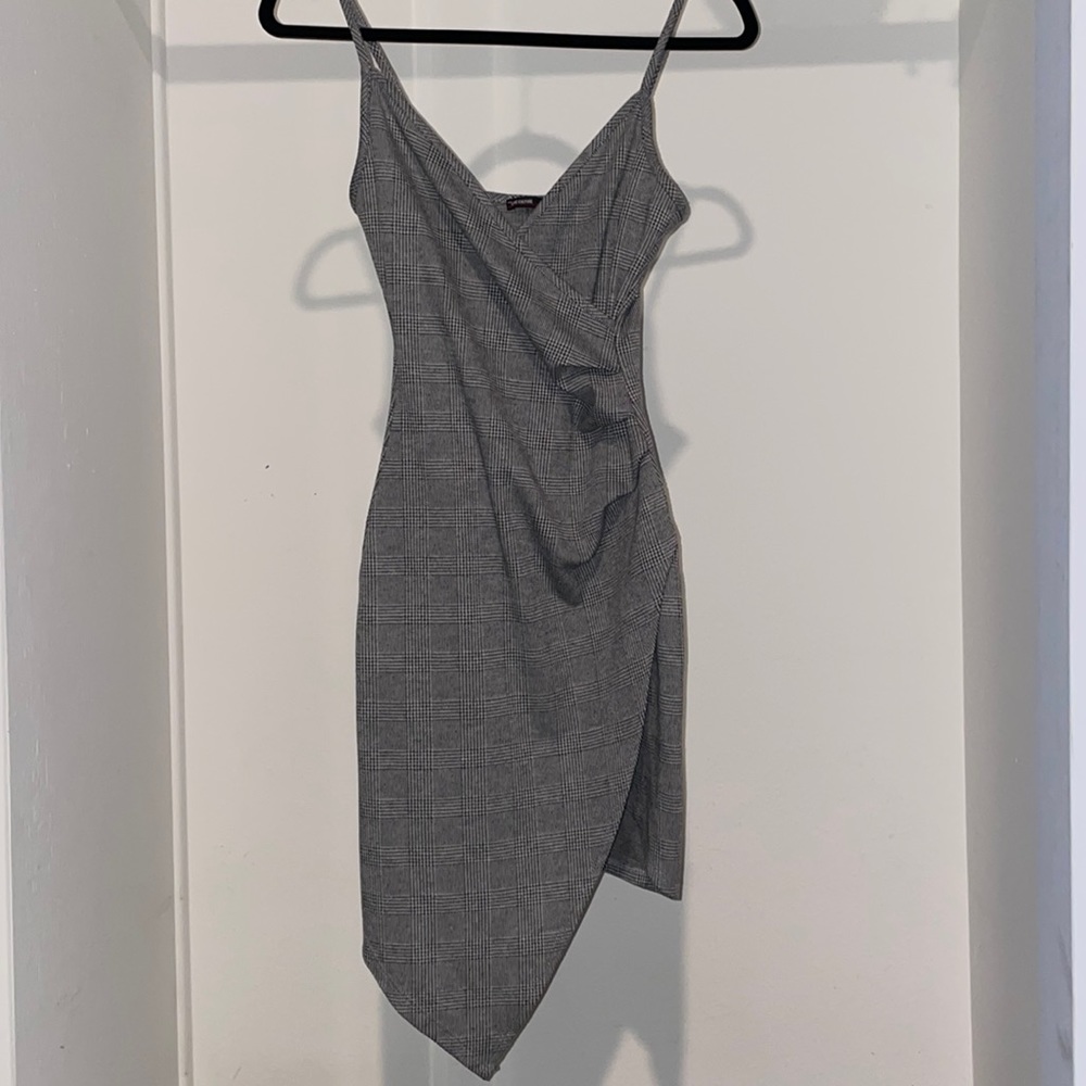 Body con asymmetrical plaid dress